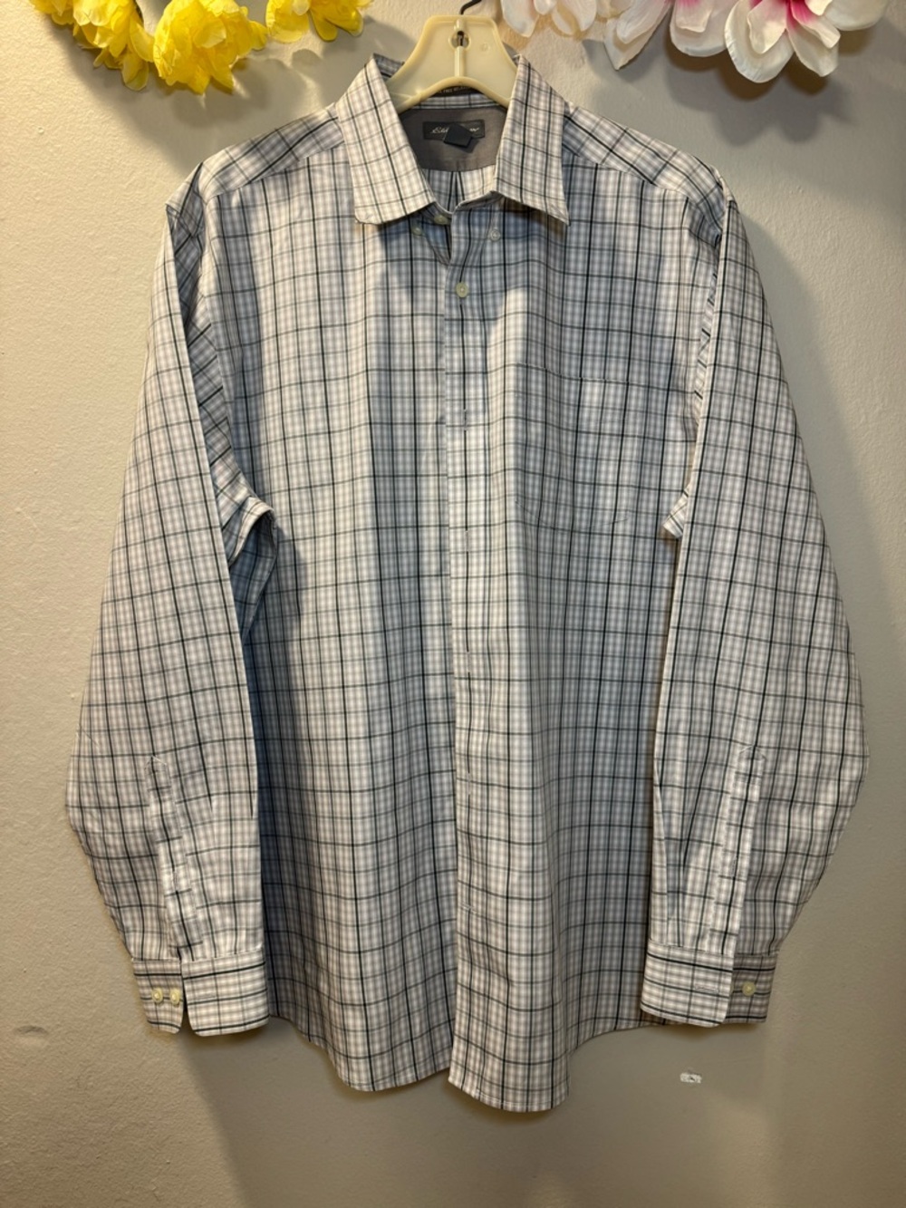 Eddie Bauer White and Blue Plaid Long-Sleeve Button-Up Shirt - Picture 3 of 14